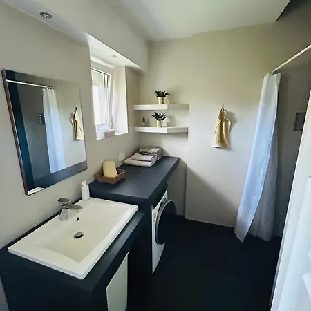 Mia Casa Es Su Casa. Near The City Center& Free Parking